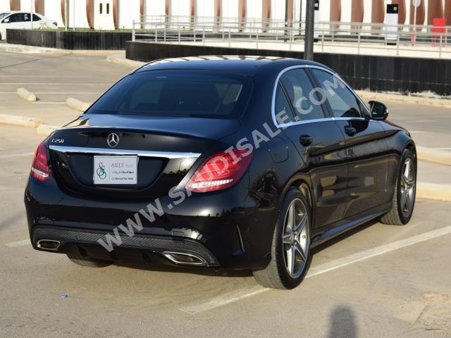 2015 Mercedes-Benz C 250