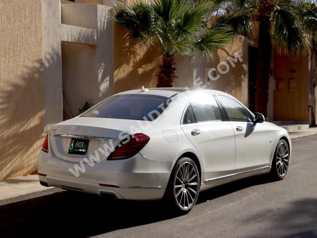 2014 مرسيدس - بنز إس 500 الاصدرار 1