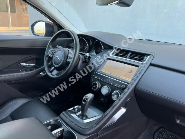 2020 جاكوار اي-بيس