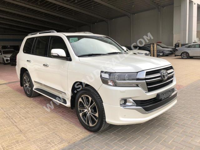 2020 تويوتا لاند كروزر جي اكس ار