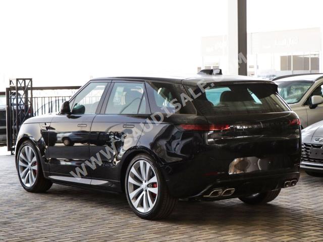 2023 لاند روفر رينج روفر سبورت فيرست اديشن