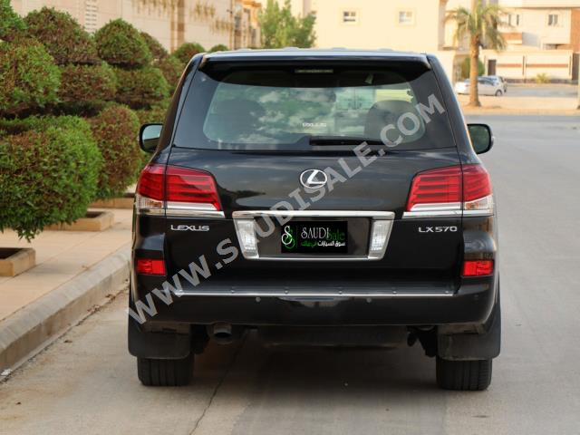 2012 Lexus LX 570