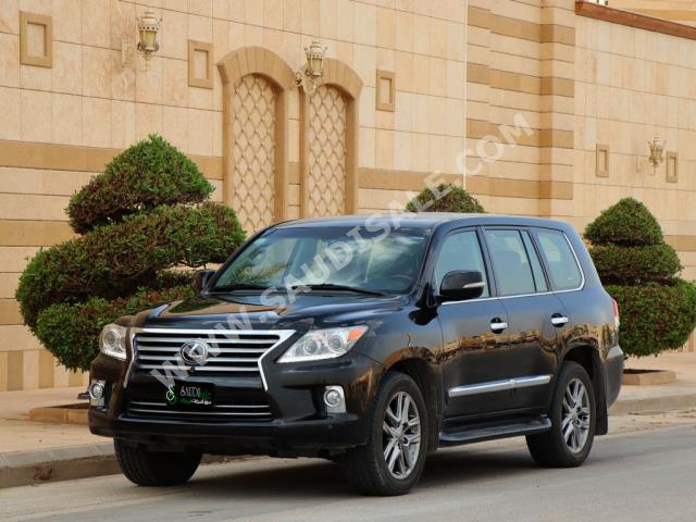 2012 Lexus LX 570