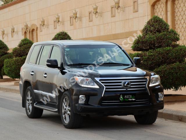 2012 Lexus LX 570