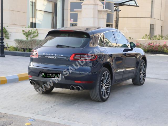 2015 بورش ماكان اس