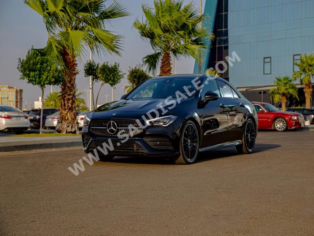 2022 مرسيدس - بنز سي إل أي 200 أي إم جي