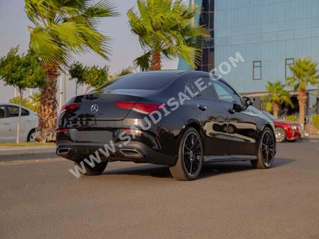 2022 مرسيدس - بنز سي إل أي 200 أي إم جي