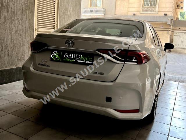 2021 تويوتا كورولا