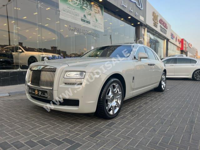 2013 رولز رويس قوست