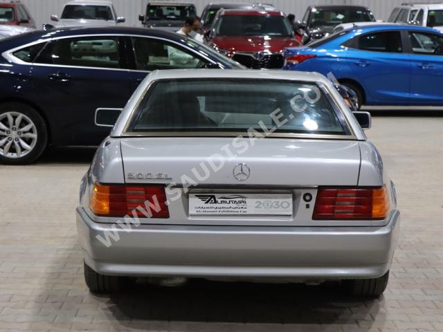 1991 مرسيدس - بنز إس إل 500
