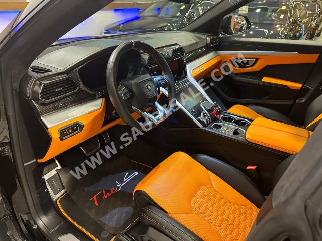 2019 لمبرجيني اوروس