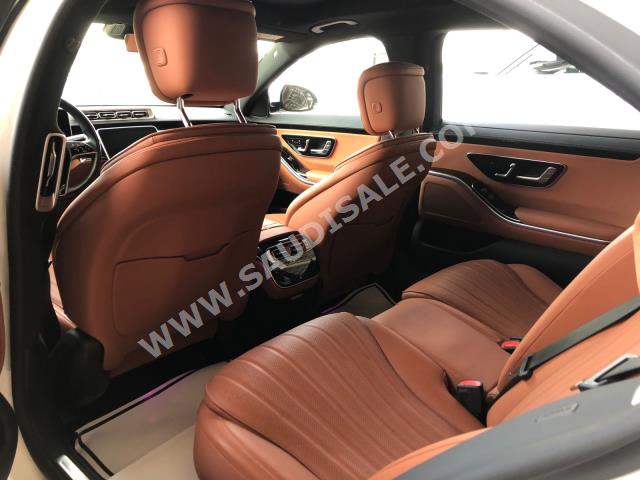 2022 مرسيدس - بنز إس 450