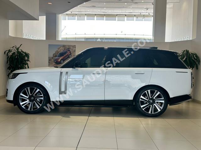 2023 لاند روفر رينج روفر اتش اس اي