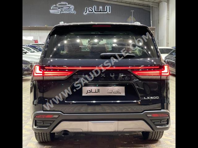 2024 لكزس إل إكس 600