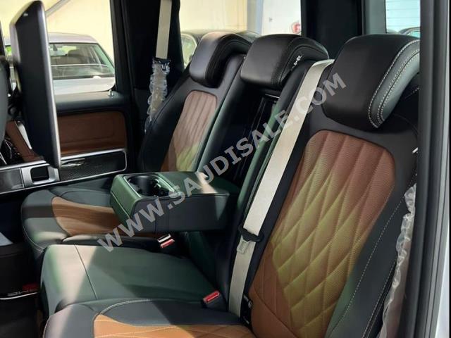 2022 مرسيدس - بنز جي 63 أي إم جي