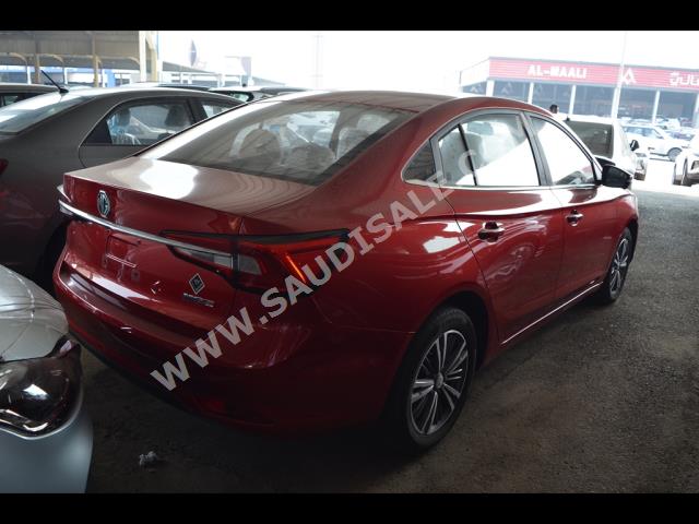 2022 ام جي ام جي 5