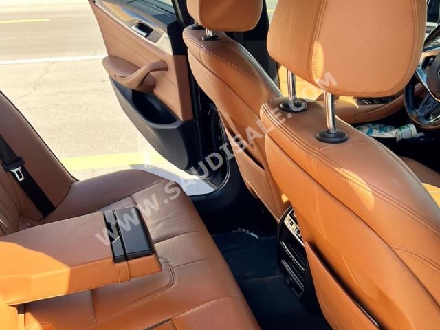 2018 بي ام دبليو الفئة الخامسة 520 أي