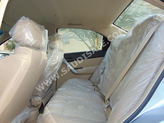 2014 شفروليه افيو