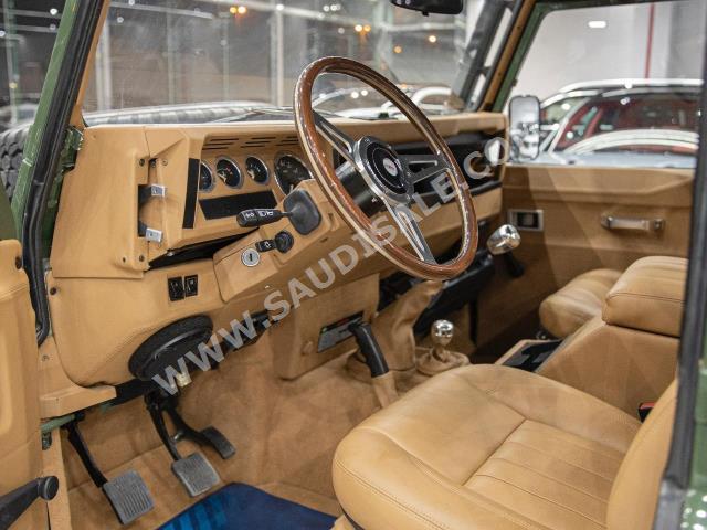 2000 Land Rover Defender