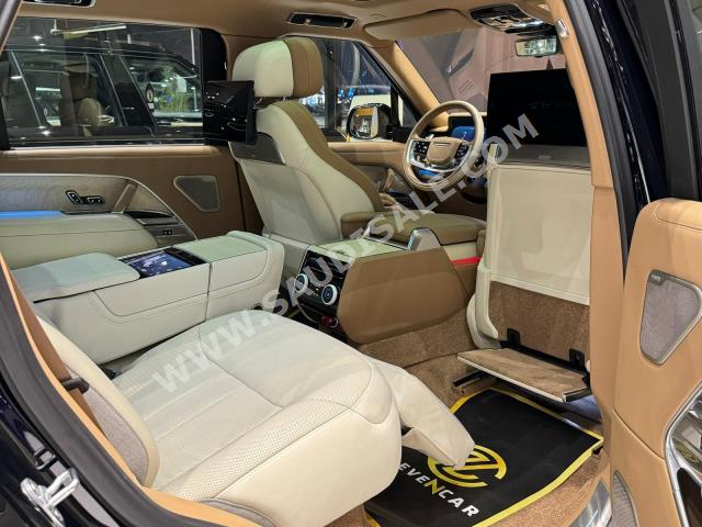 2023 لاند روفر رينج روفر اس في اوتوبيوغرافي