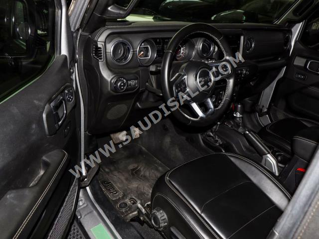 2021 جييب رانجلر صحارى