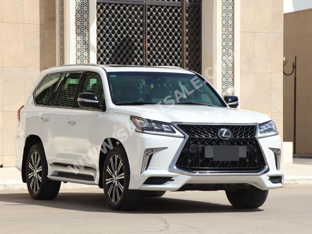2019 لكزس إل إكس 570 اس