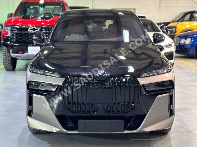 2023 بي ام دبليو الفئة السابعة 760 إل أي