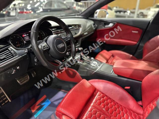 2016 اودي ار اس 7