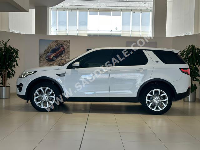 2015 لاند روفر ديسكفري سبورت