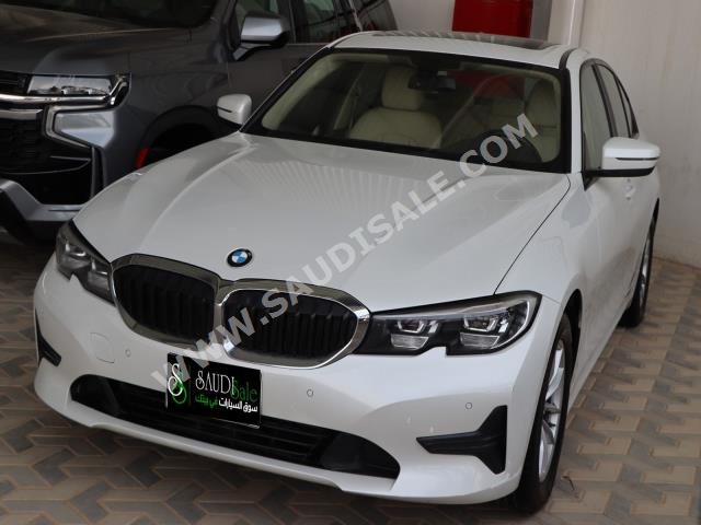 2021 بي ام دبليو الفئة الثالثة 320 أي