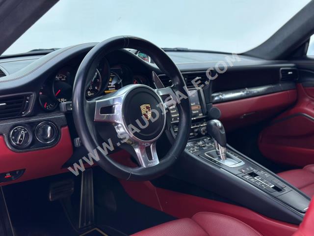 2014 بورش 911 توربو اس