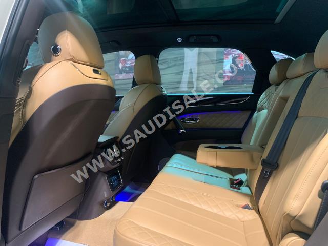 2019 بنتلي بنتايجا