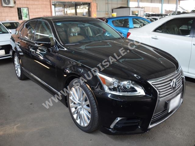 2013 Lexus LS 460