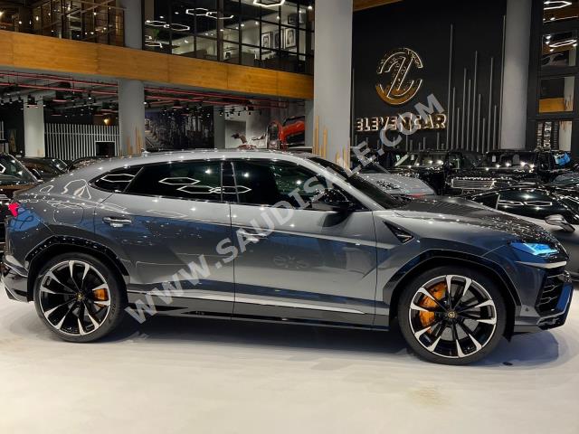 2019 لمبرجيني اوروس