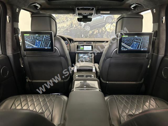 2019 لاند روفر رينج روفر اس في اوتوبيوغرافي