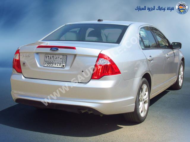 2012 فورد فيوجن