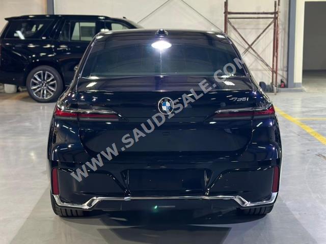 2023 بي ام دبليو الفئة السابعة 735أي