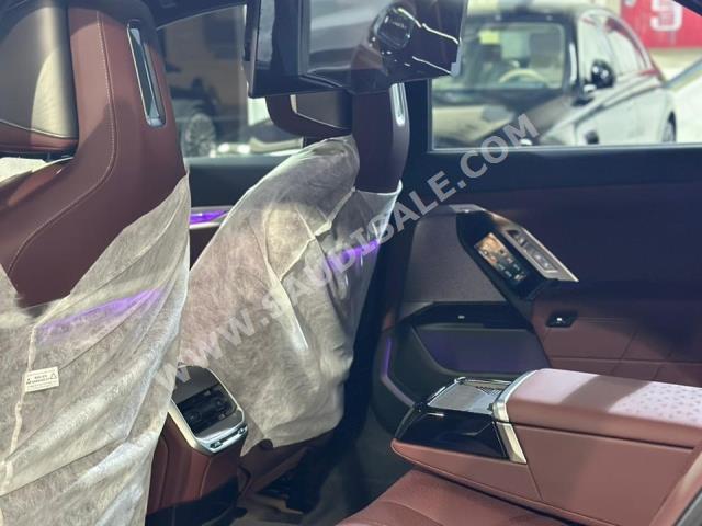 2023 بي ام دبليو الفئة السابعة 735أي