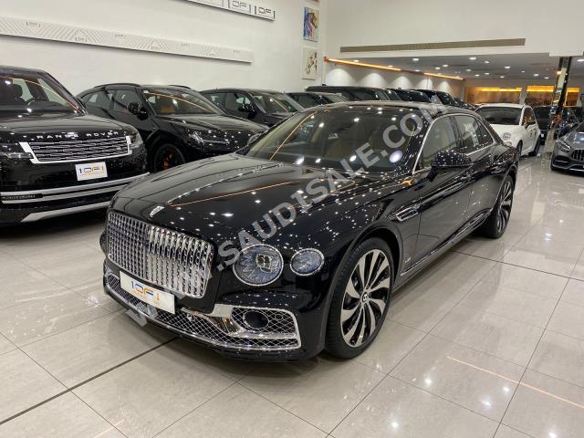 2022 بنتلي كونتيننتل فلاينج سبير دابليو 12
