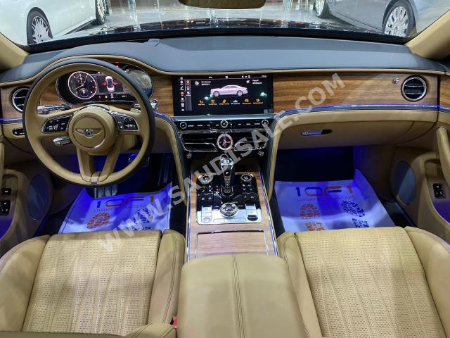 2022 بنتلي كونتيننتل فلاينج سبير دابليو 12