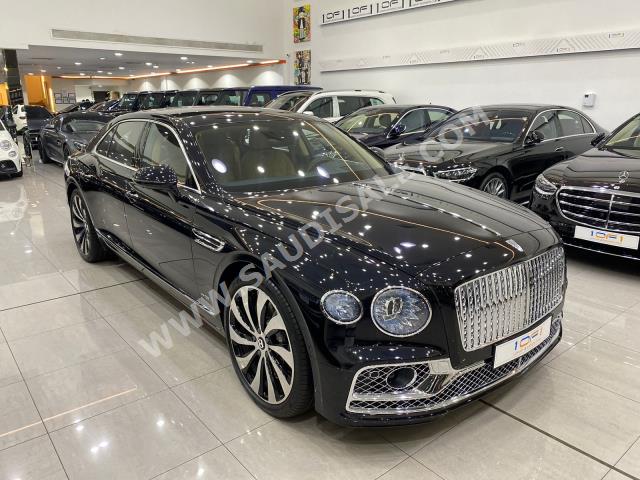 2022 بنتلي كونتيننتل فلاينج سبير دابليو 12