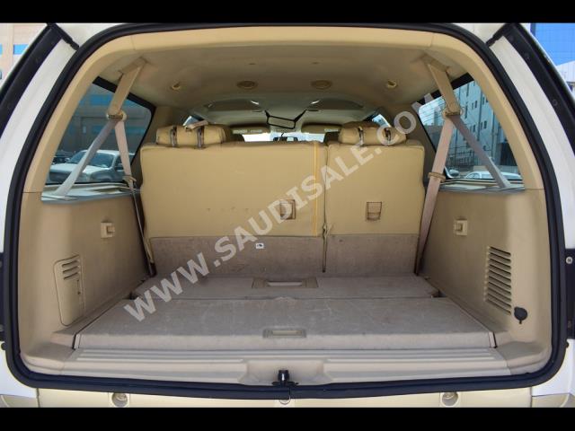 2013 فورد اكسبيديشن اكس ال تي