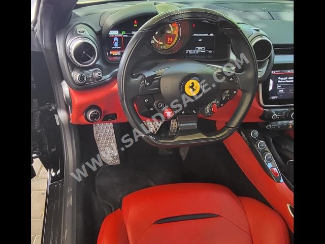 2020 فيراري جي تي سي 4 لوسو