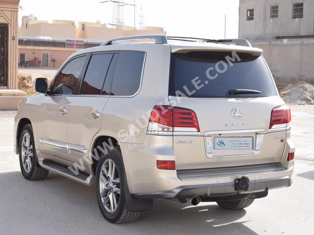2015 Lexus LX 570 S