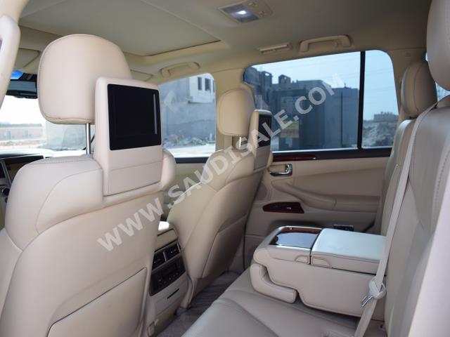 2015 Lexus LX 570 S