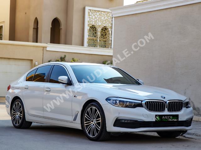 2019 بي ام دبليو الفئة الخامسة 520 أي