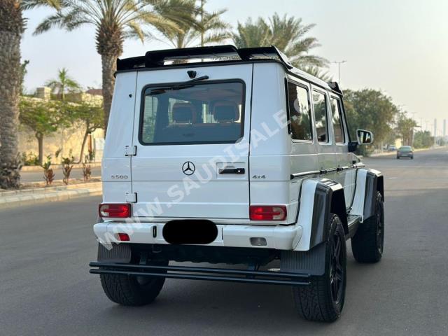 2017 مرسيدس - بنز جي 500 4×4