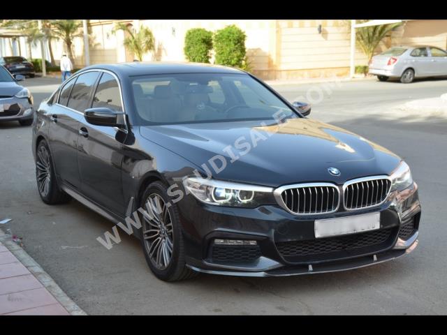 2018 بي ام دبليو الفئة الخامسة 520 أي إم كت