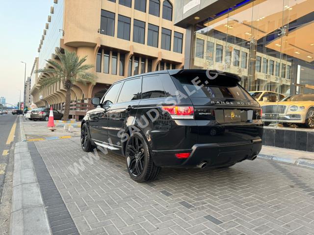 2014 لاند روفر رينج روفر سبورت اتش اس اي