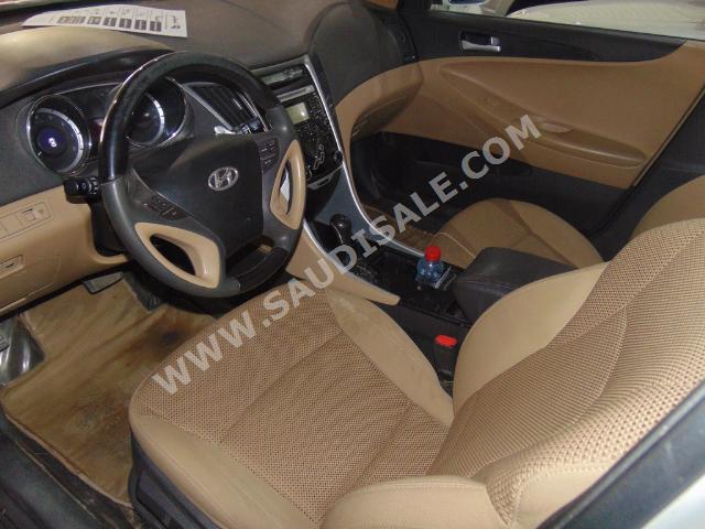 2012 هيونداي سوناتا